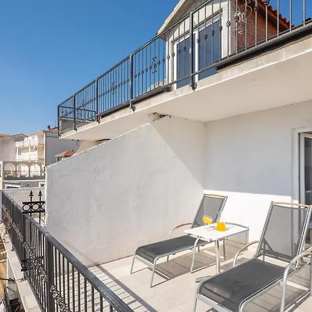 Xxl Duplex Seaview *