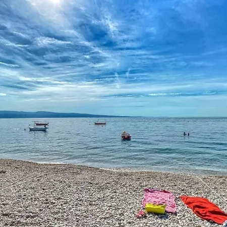 Xxl Duplex Seaview Омиш